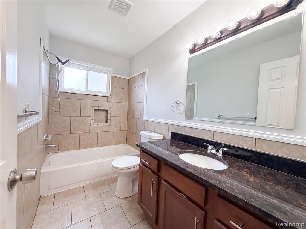 42195 Fairview Drive Property Photo 13