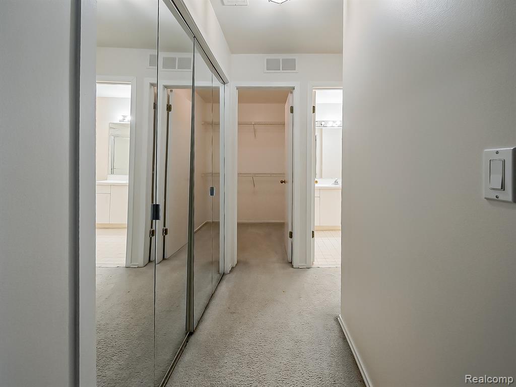 30414 Orchard Lake Road Property Photo 13