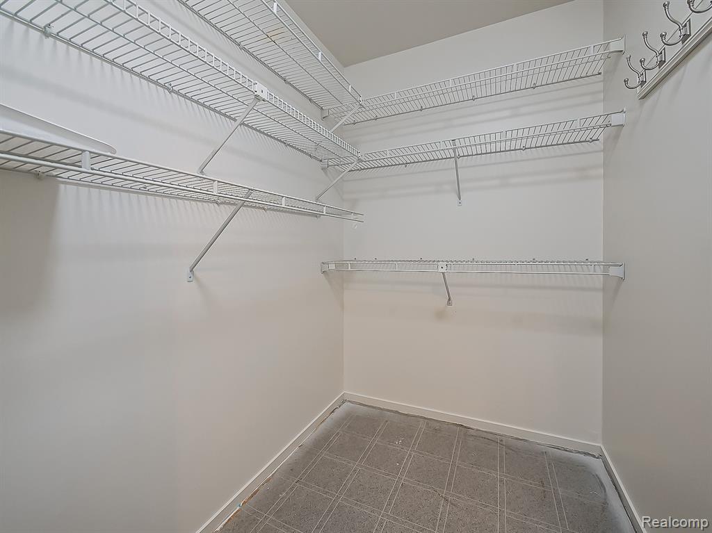 30414 Orchard Lake Road Property Photo 18
