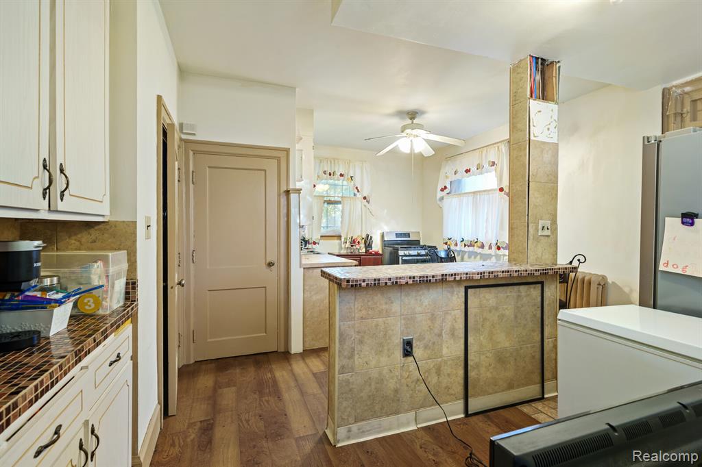 1135 Chicago Boulevard Property Photo 19