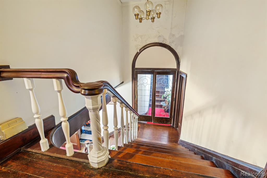 1135 Chicago Boulevard Property Photo 23