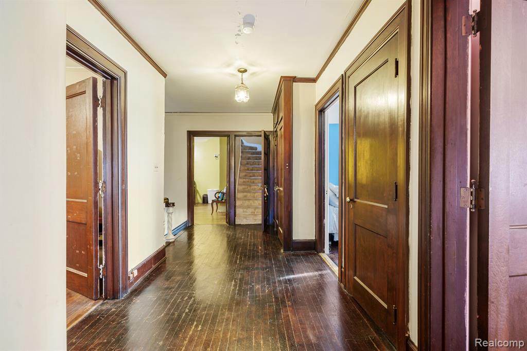 1135 Chicago Boulevard Property Photo 24