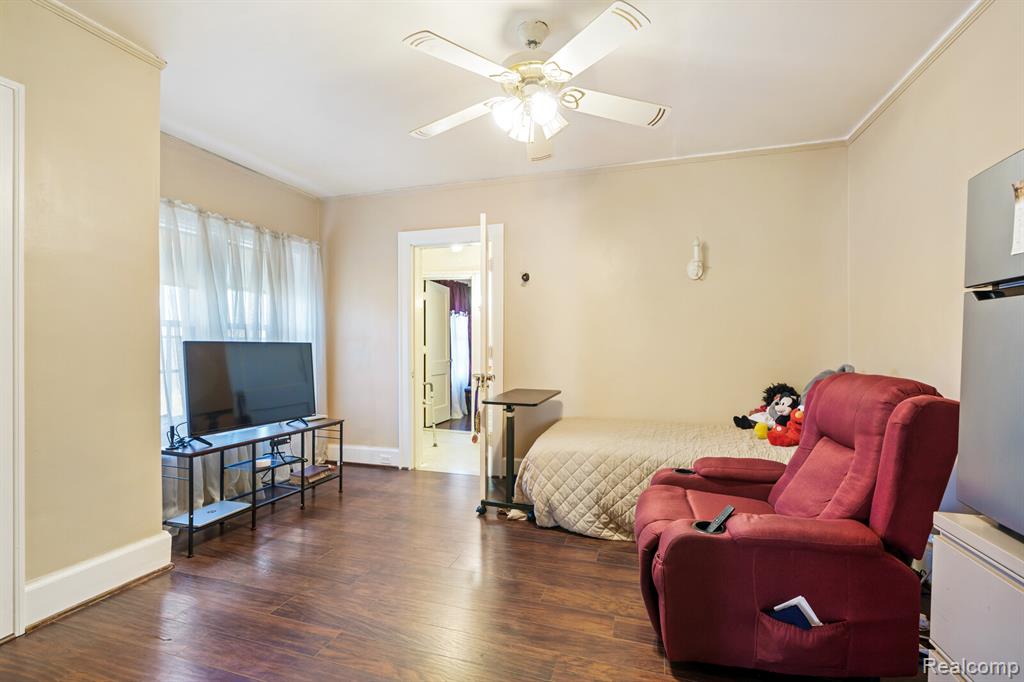 1135 Chicago Boulevard Property Photo 29