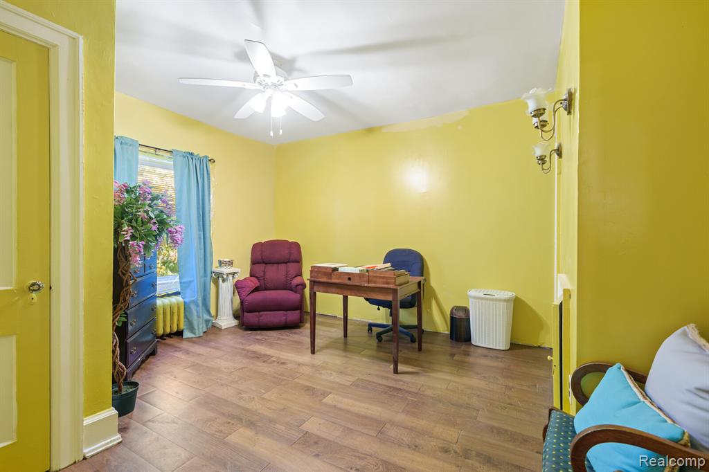 1135 Chicago Boulevard Property Photo 32