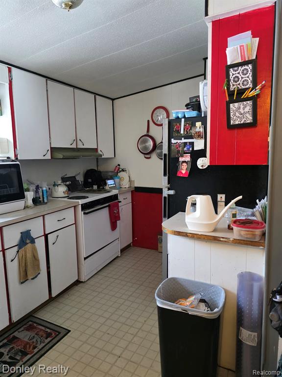 6174 Marlette Street Property Photo 2