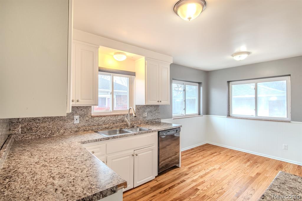 21135 Virginia Avenue Property Photo 14