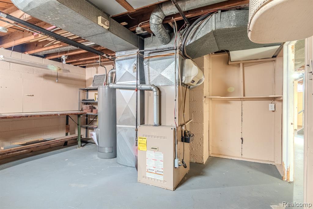 21135 Virginia Avenue Property Photo 25