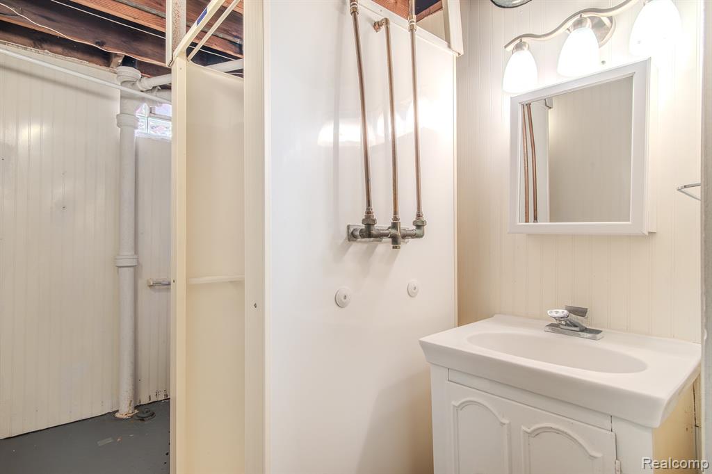 21135 Virginia Avenue Property Photo 27