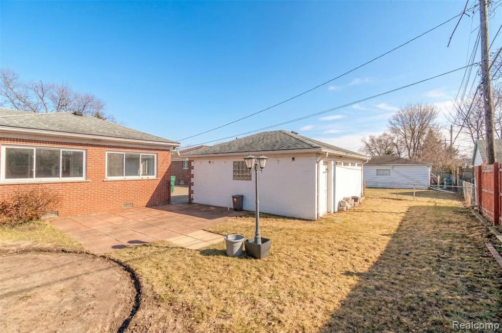 21135 Virginia Avenue Property Photo 33