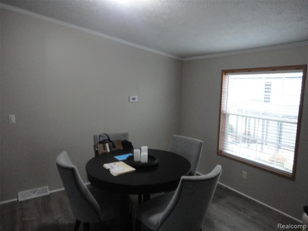 923 Stevens Trail Property Photo 6