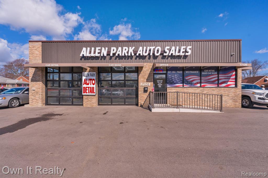 17120 Ecorse Road Property Photo 1