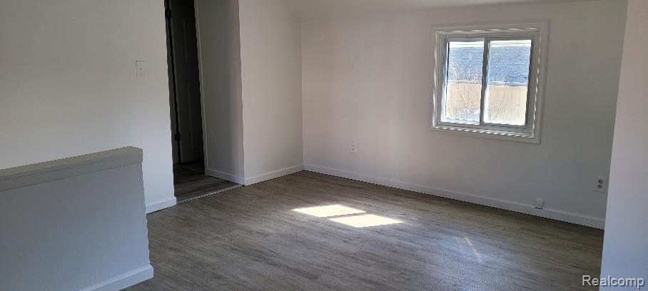 2802 Fenton Road Property Photo 2