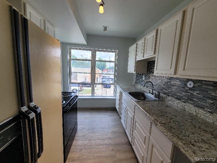 2802 Fenton Road Property Photo 4