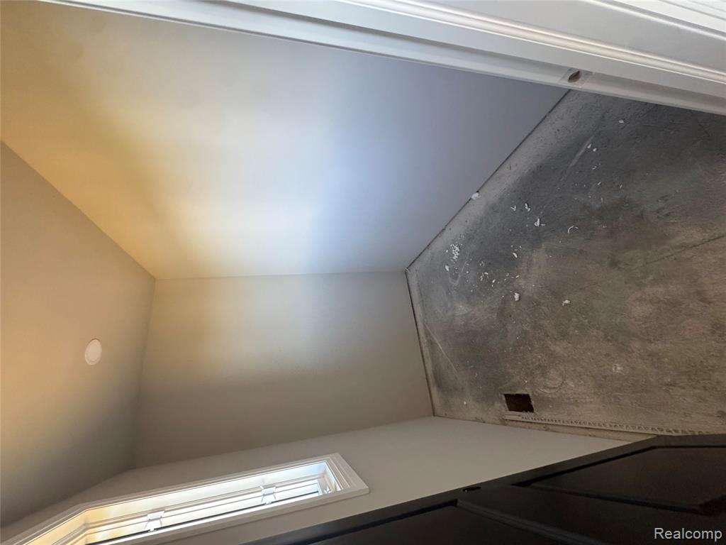 6281 31 Mile Road Property Photo 19