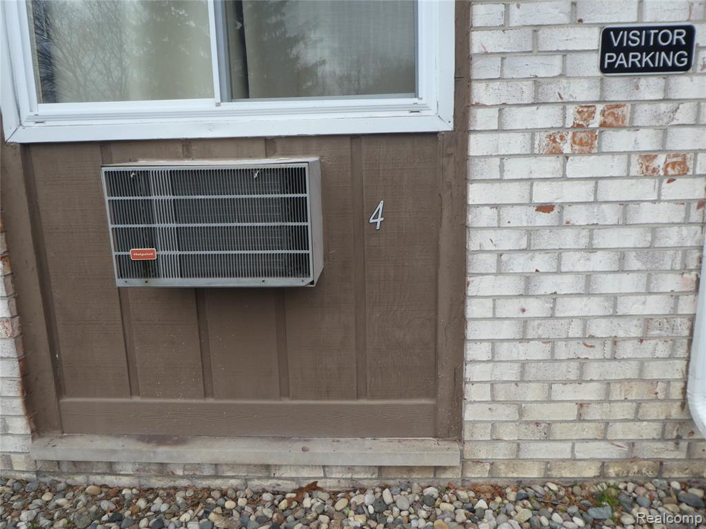 7482 Woodview Street Property Photo 3