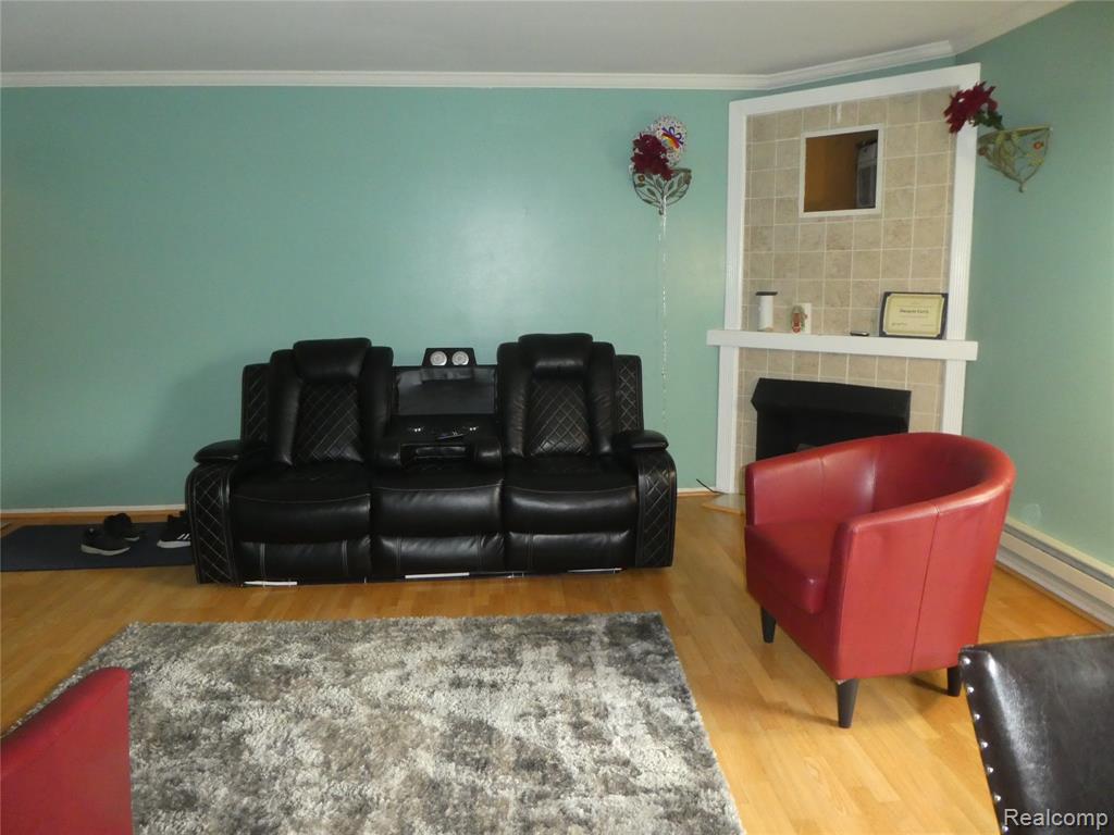 7482 Woodview Street Property Photo 5