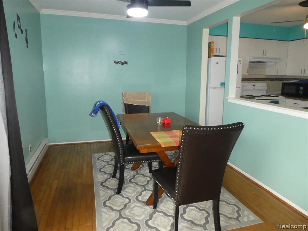 7482 Woodview Street Property Photo 7