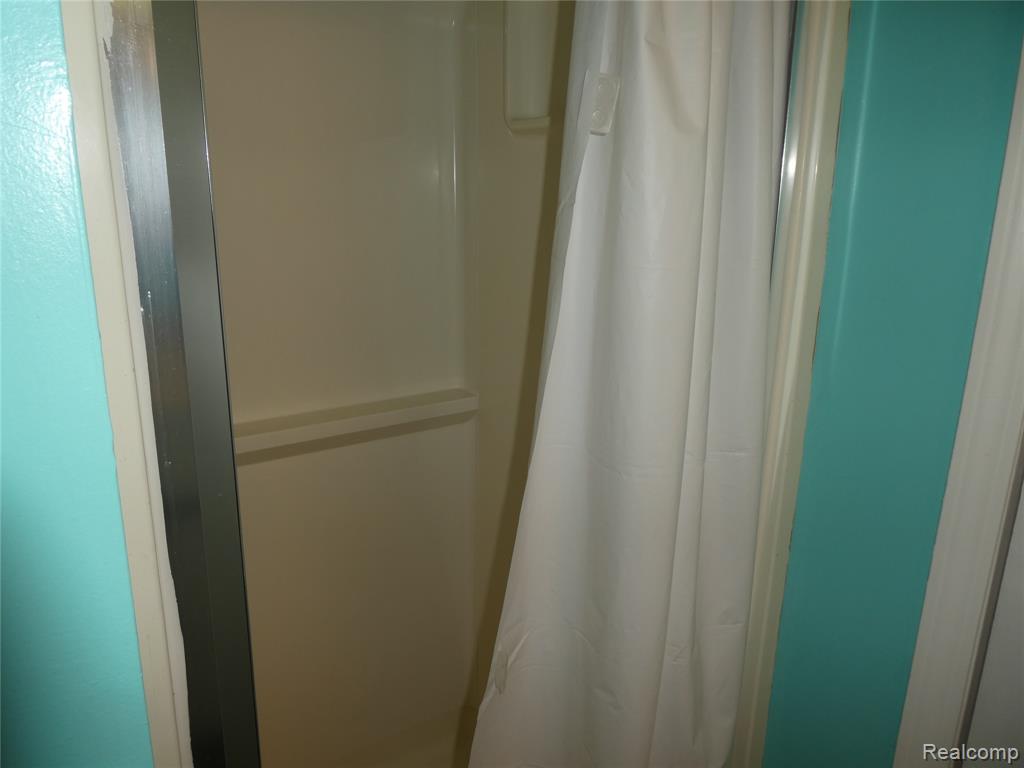 7482 Woodview Street Property Photo 11