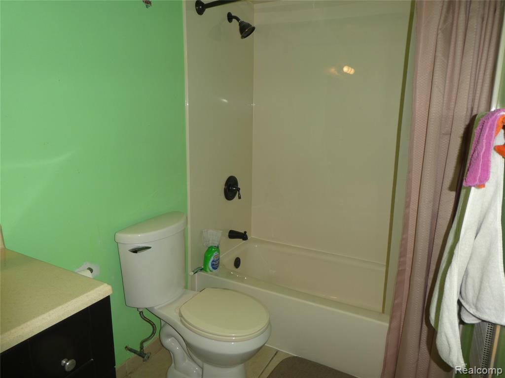 7482 Woodview Street Property Photo 13