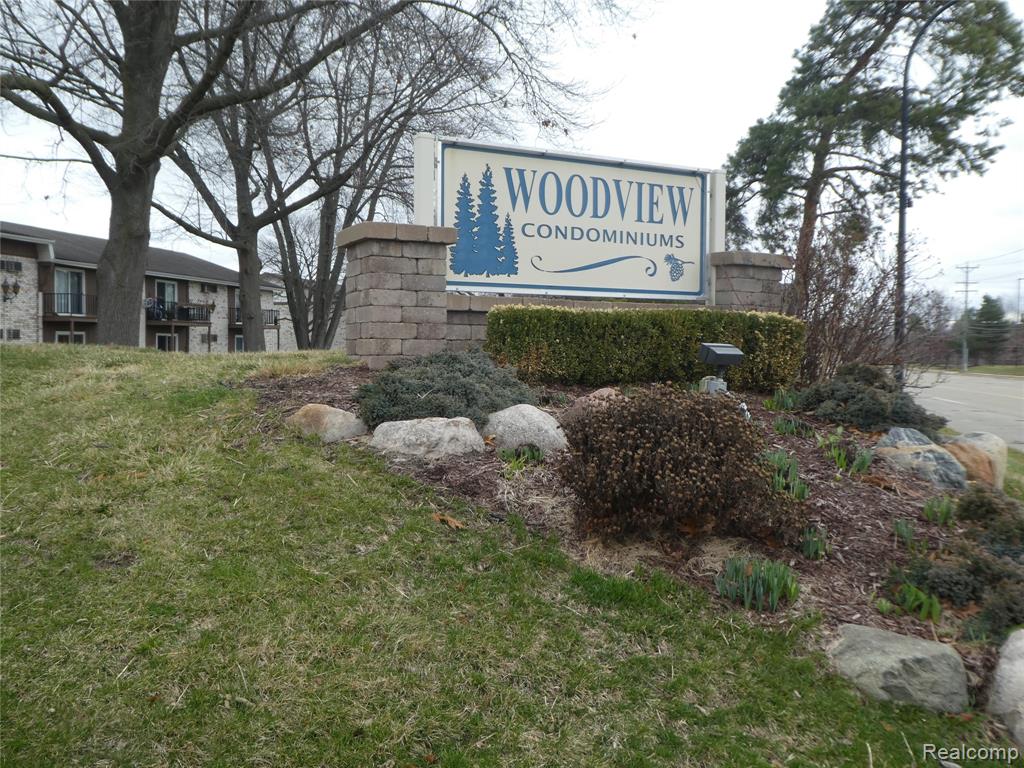 7482 Woodview Street Property Photo 28