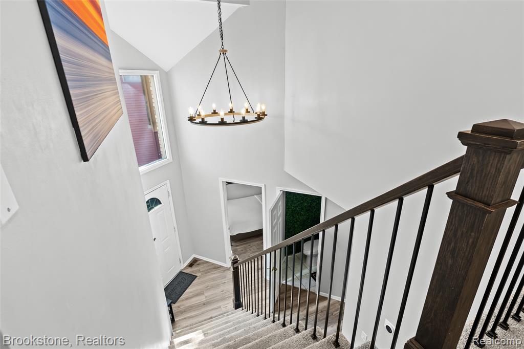 400 La Plaza Property Photo 23