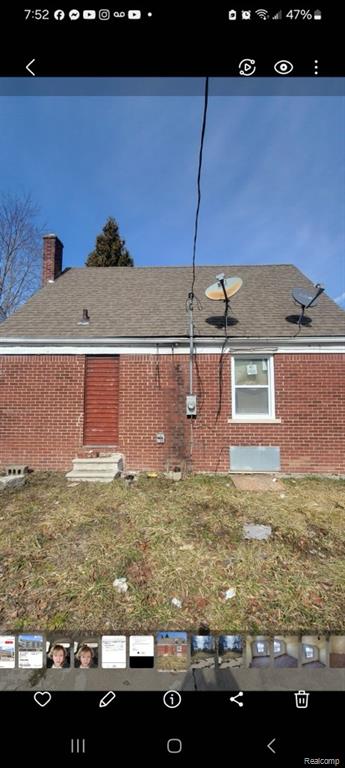16116 Coram Street Property Photo 4