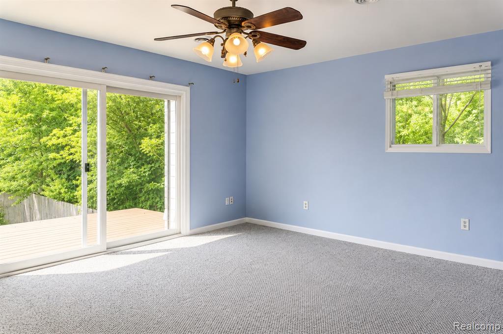 11388 Sunset Boulevard Property Photo 29