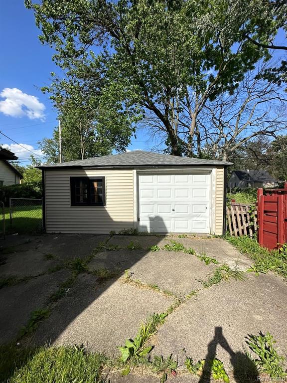 4598 Lodewyck Street Property Photo 12