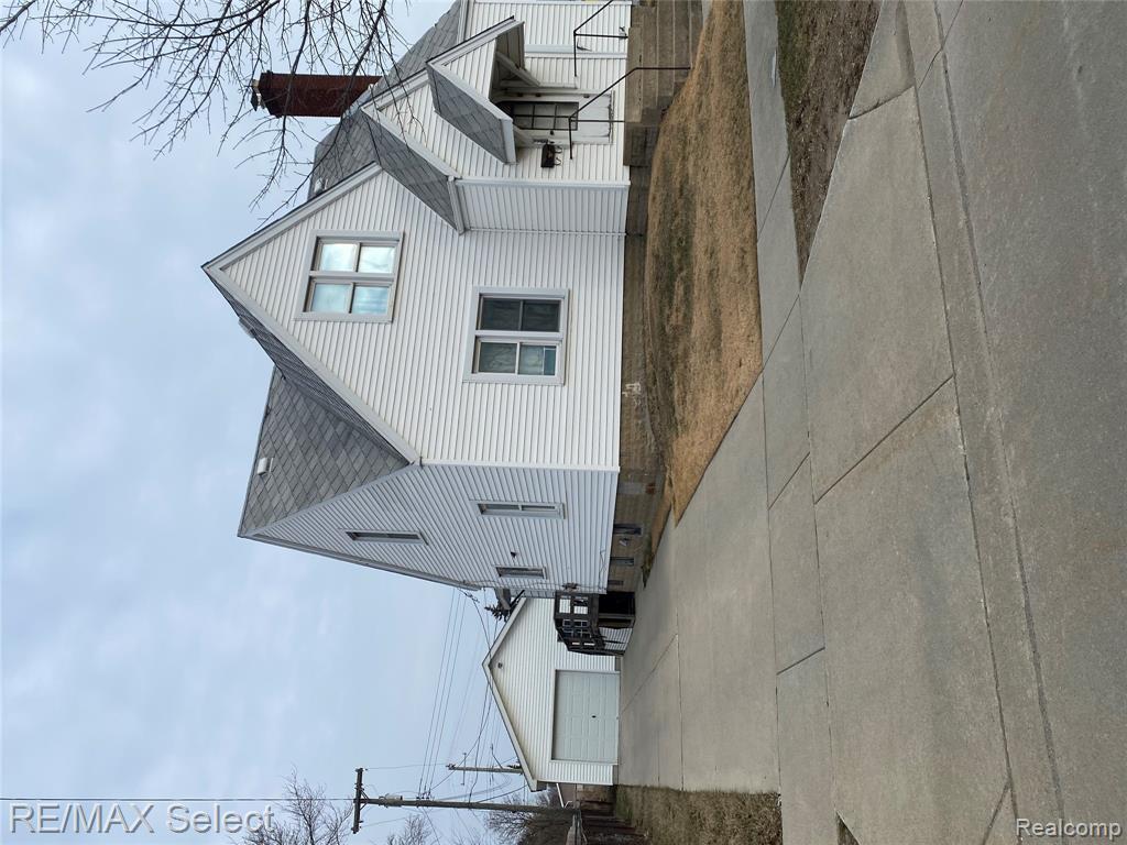 51 Runnels Street Property Photo 2