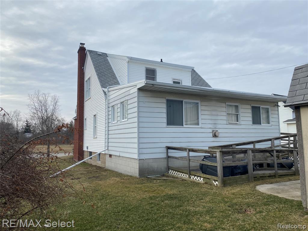 51 Runnels Street Property Photo 6
