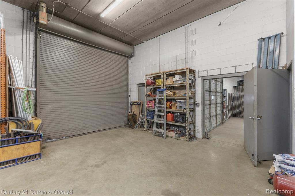 24101 W Warren Street Property Photo 24