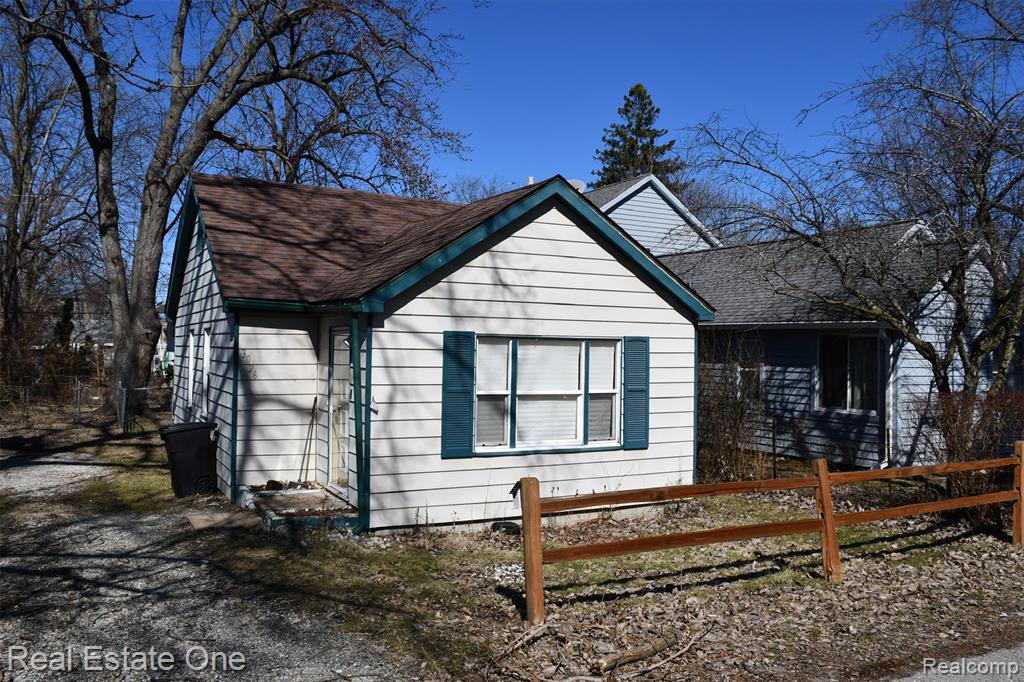 3026 Norcott Drive Property Photo 1