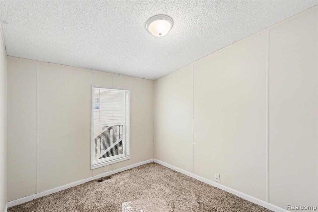 4281 Louie Ln Property Photo 4
