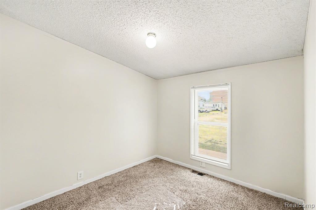 4281 Louie Ln Property Photo 9