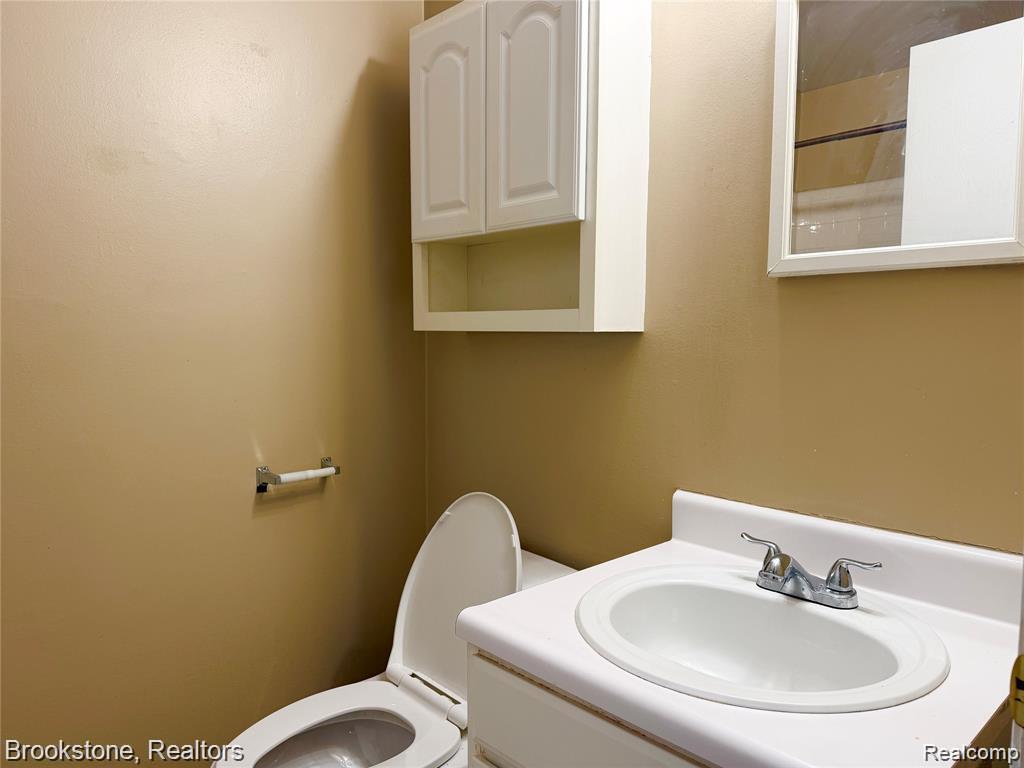 35214 Taffy Drive Property Photo 15