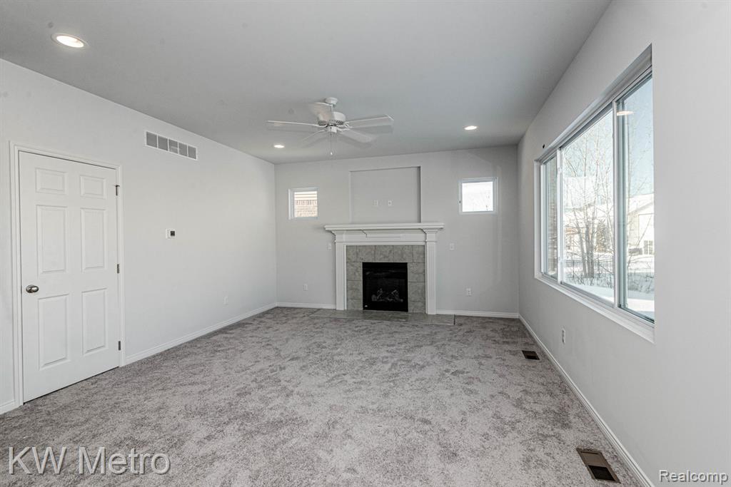 34625 John Bartley Circle Property Photo 6