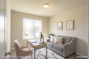 23 Woodfield Parkway Property Photo 6