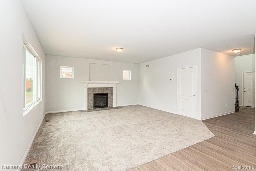 23 Woodfield Parkway Property Photo 18