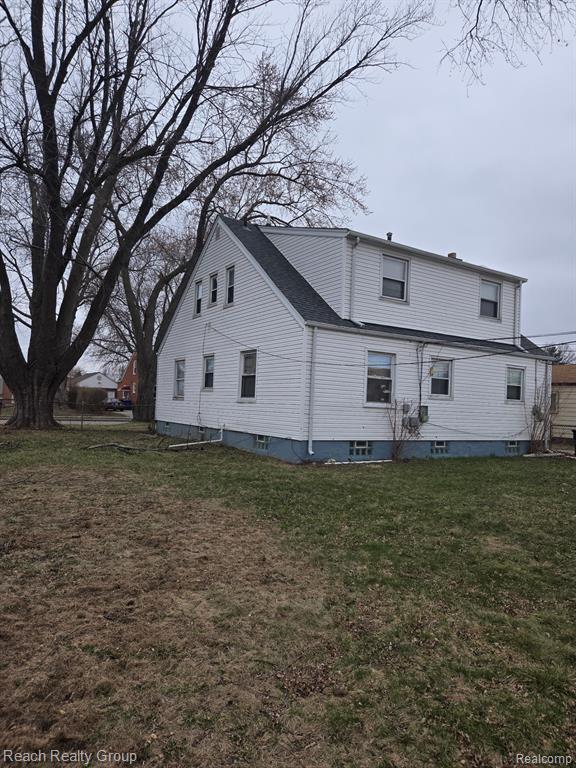 20010 Voiland Street Property Photo 5