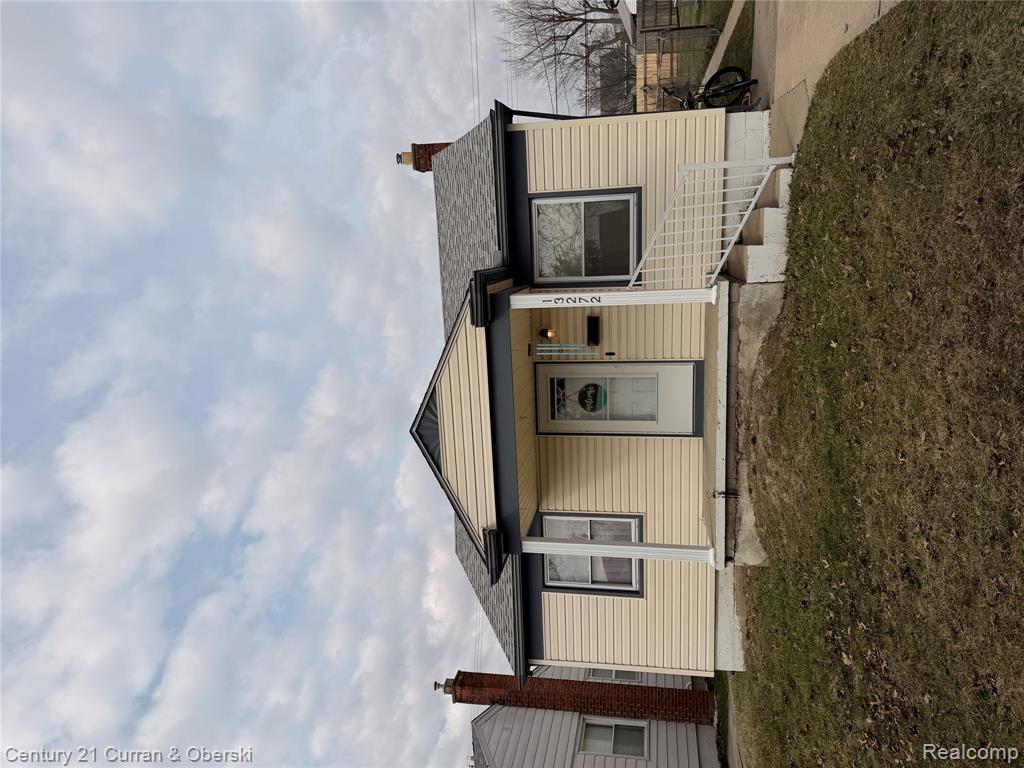 13272 Pullman Street Property Photo 2