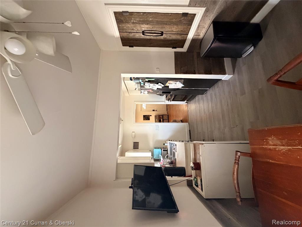 13272 Pullman Street Property Photo 14