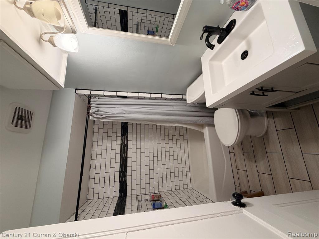 13272 Pullman Street Property Photo 21