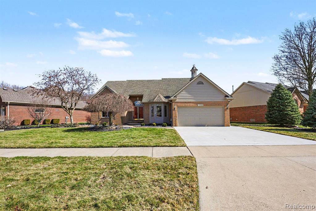47626 Woodberry Estates Drive Property Photo 1