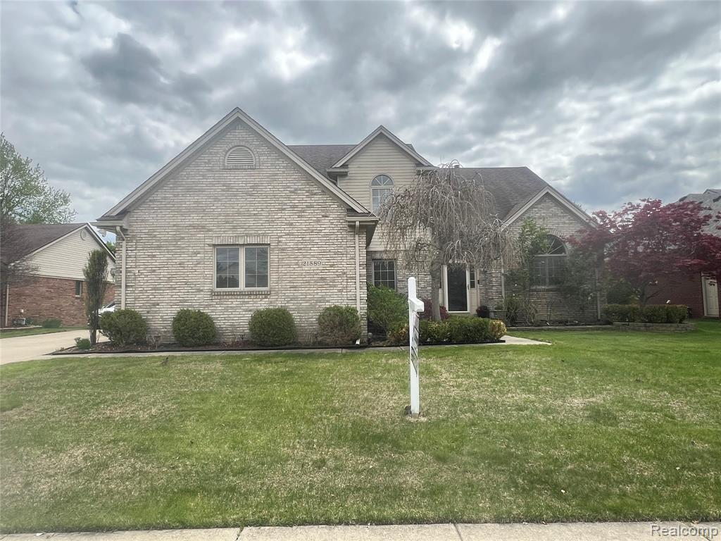 21589 Hunter Circle Property Photo 2