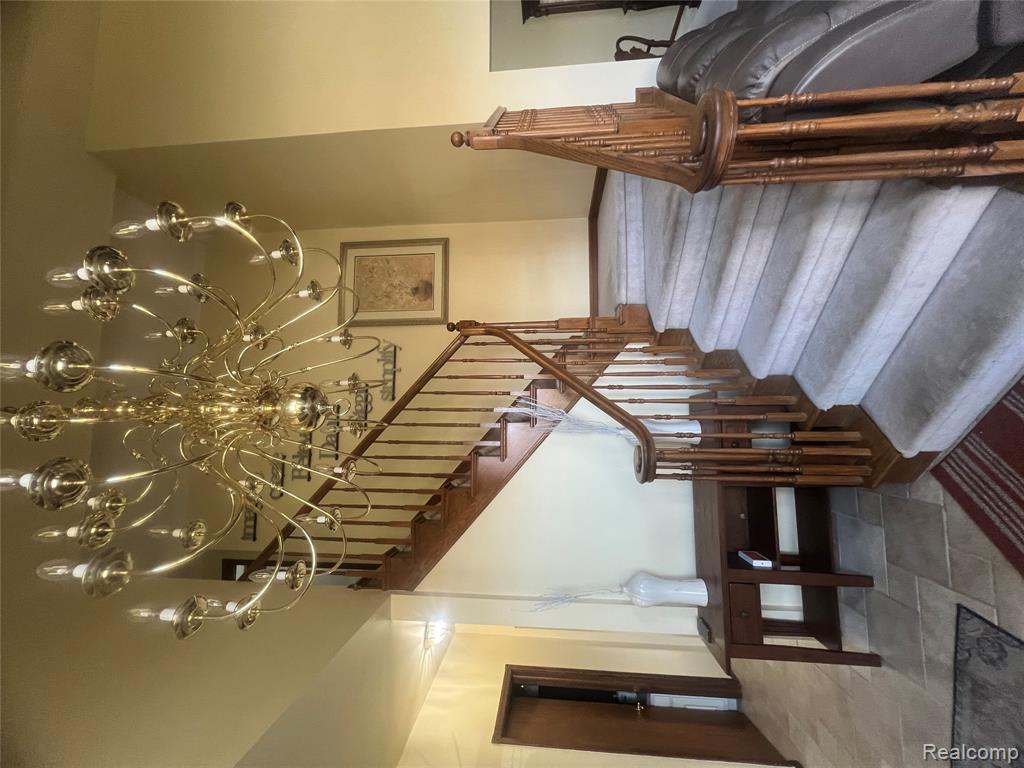 21589 Hunter Circle Property Photo 11