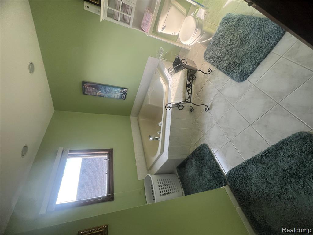 21589 Hunter Circle Property Photo 52