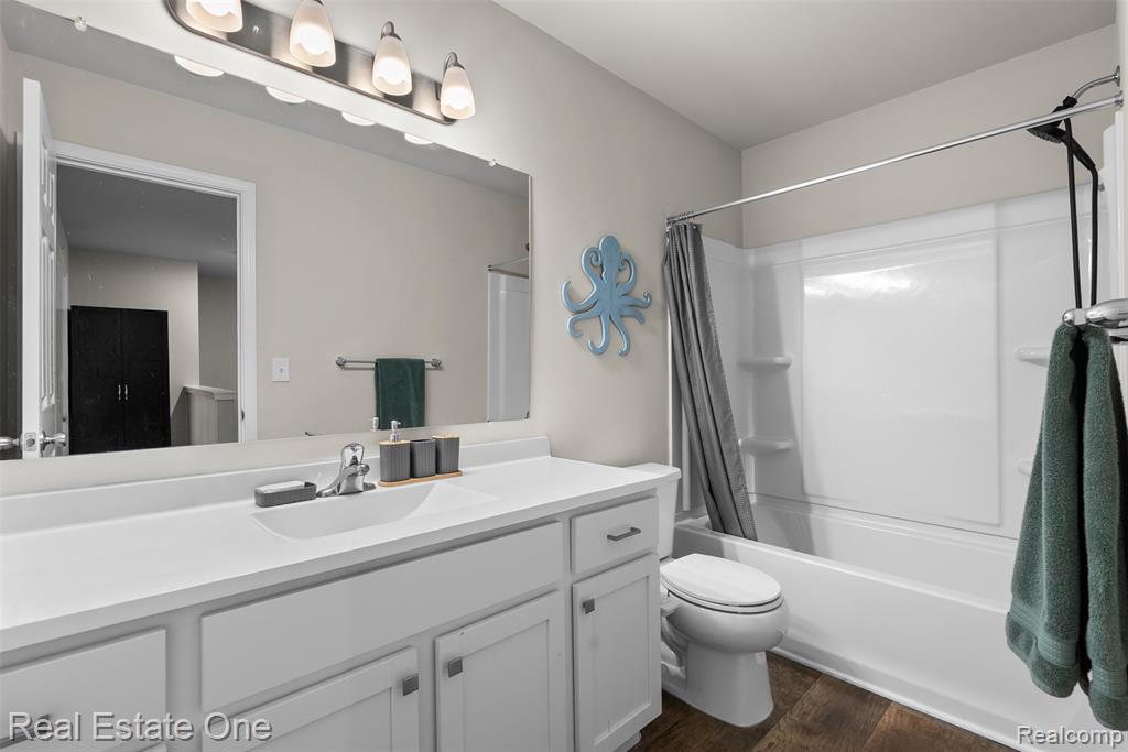 2273 Apple Tree Drive Property Photo 17