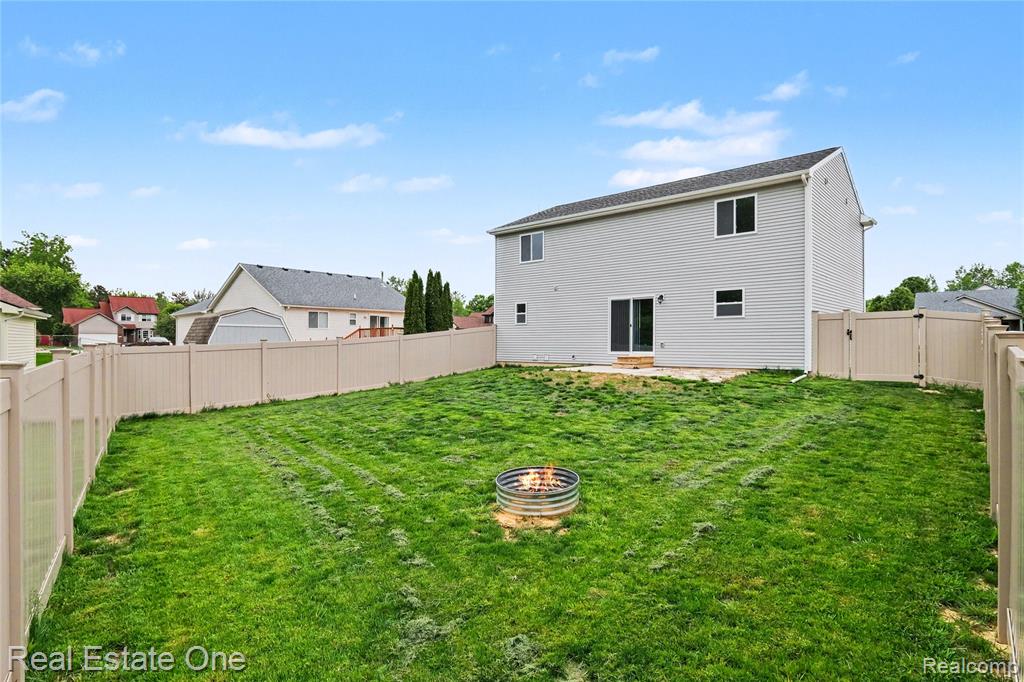 2273 Apple Tree Drive Property Photo 30