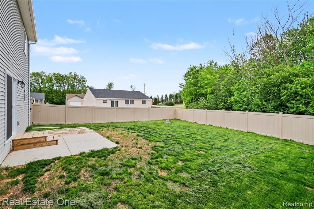 2273 Apple Tree Drive Property Photo 32