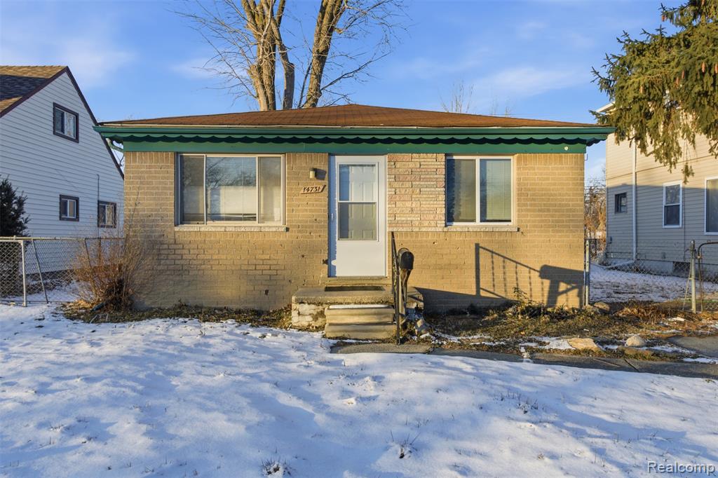 14731 Stephens Drive Property Photo 1